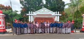 DATA LURAH DAN PAMONG KALURAHAN BOTODAYAAN